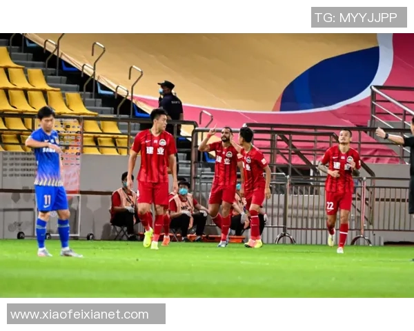 建业与广州富力对决分析两队战术特点及近期状态解析